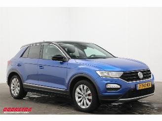 Volkswagen T-Roc 1.5 TSI Sport LED ACC Navi Clima SHZ LRHZ picture 2