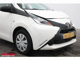 Toyota Aygo 1.0 VVT-i x-fun Airco Bluetooth Cruise 80.608 km! picture 5
