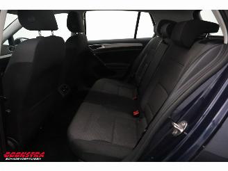 Volkswagen Golf 1.0 TSI Comfortline Navi Clima Cruise PDC AHK 125.216 km! picture 15