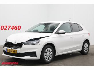 damaged passenger cars Skoda Fabia 1.0 TSI Ambition Bluetooth Airco Cruise PDC 2022/11