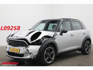 Schadeauto Mini Countryman 1.6 Aut. Cooper Chili Pano Xenon Navi Clima Cruise SHZ PDC 100.001 km! 2012/1