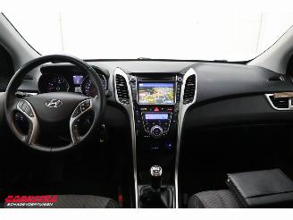 Hyundai I-30 1.6 GDI Go! Navi Clima Cruise Camera PDC 94.708 km! picture 13