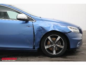 Volvo V-40 1.5 T3 Aut. R-Design LED H/K Leder Navi Clima Cruise Camera SHZ PDC AHK picture 5