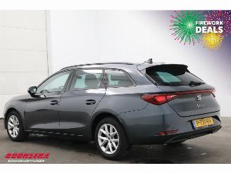 Seat Leon Sportstourer 1.0 eTSI Style LED ACC Apple/Android Clima Camera PDC picture 4
