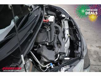 Toyota Aygo 1.0 VVT-i MT Play ACC Bluetooth Airco Camera picture 8