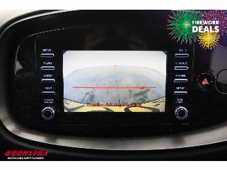 Toyota Aygo 1.0 VVT-i MT Play ACC Bluetooth Airco Camera picture 27