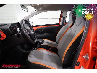 Toyota Aygo 1.0 VVT-i x-cite Airco Cruise Camera Bluetooth 93.010 km! picture 16