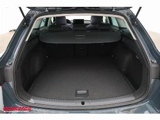 Seat Leon Sportstourer 1.5 eTSI Style Aut. LED ACC Navi Clima Camera 16.633 km! picture 22