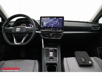 Seat Leon Sportstourer 1.5 eTSI Style Aut. LED ACC Navi Clima Camera 16.633 km! picture 12
