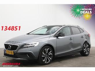skadebil auto Volvo V-40 Cross Country 2.0 T3 Momentum LED Memory Leder Navi Camera SHZ PDC AHK 2017/5
