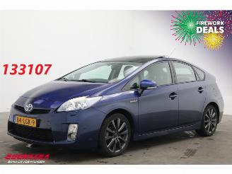 Auto incidentate Toyota Prius 1.8 Dynamic Pano Solar Navi Clima Cruise Camera AHK 2010/5