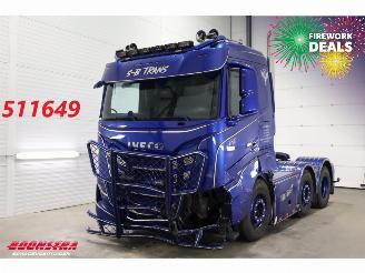 krockskadad bil vrachtwagen Iveco S-way 530 Full Air ACC Leder Showtruck 67.003 km! 2024/7