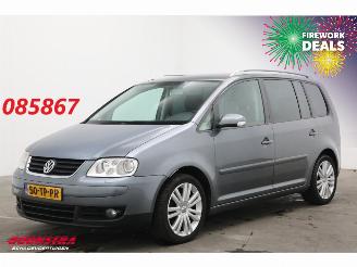 Volkswagen Touran 2.0 TDI 140 PK 7-Pers. Clima Cruise SHZ PDC AHK picture 1