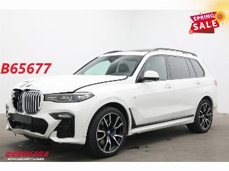 Coche accidentado BMW X7 xDrive30d M-Sport Pano HUD ACC Memory 360° AHK 2020/1