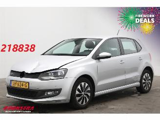 Unfallwagen Volkswagen Polo 1.0 BlueMotion Edition Navi Clima Cruise PDC 2016/3