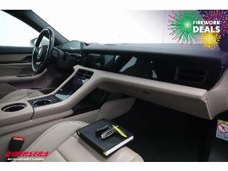 Porsche Taycan 4 93 kWh LED ACC Pano 360° Memory picture 13