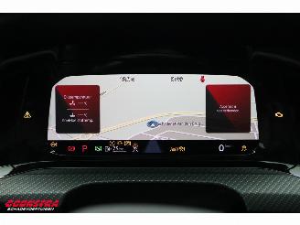 Volkswagen Golf 1.5 eTSI DSG R-Line Virtual ACC Navi Camera LRHZ picture 22