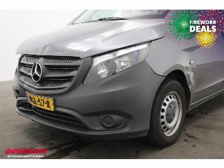 Mercedes Vito 110 CDI Lang DoKa 5-Pers. Navi Airco AHK picture 13