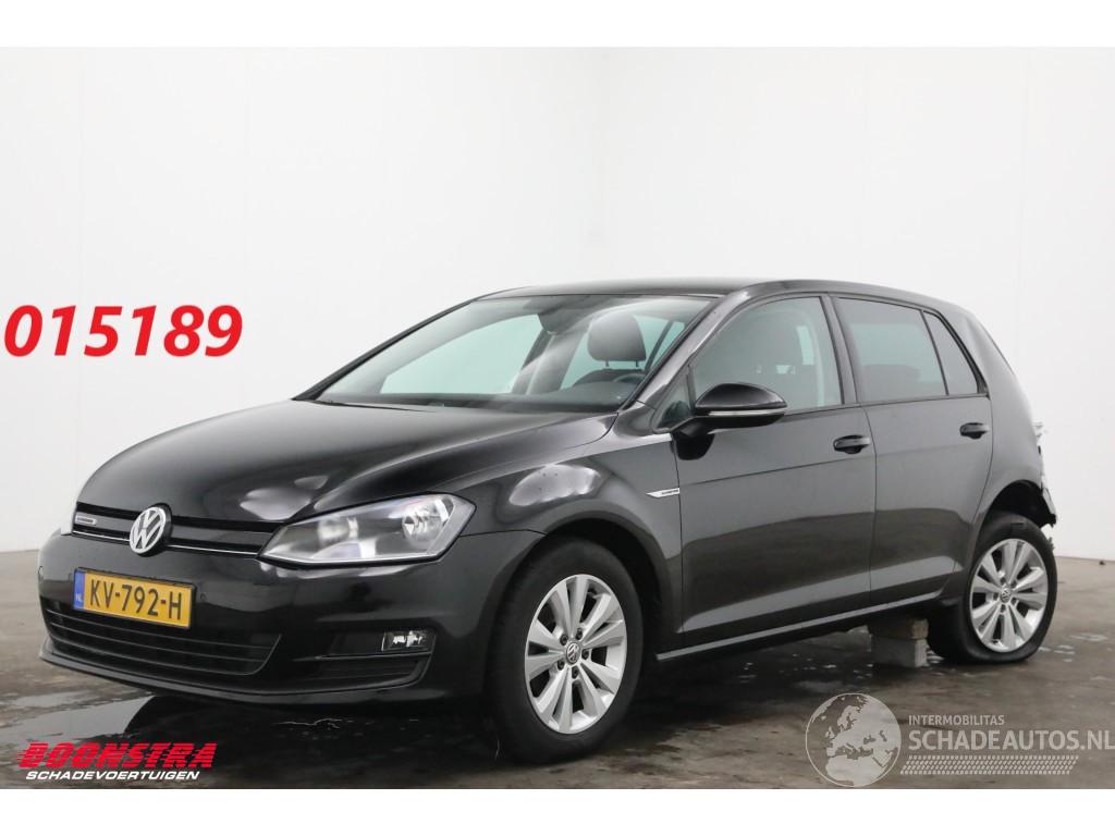 Volkswagen Golf 1.0 TSI Comfortline Navi Clima Cruise Camera PDC AHK 74.205 km!