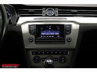 Volkswagen Passat Variant 1.6 TDI Comfortline Clima Cruise SHZ PDC AHK picture 19