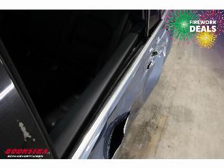 Volkswagen Passat Variant 1.6 TDI Comfortline Clima Cruise SHZ PDC AHK picture 8