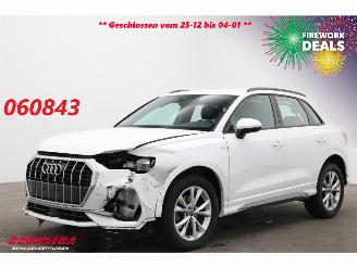 krockskadad bil auto Audi Q3 35 TDI Aut. S-Line LED ACC Virtual Clima Camera SHZ 39.443 km! 2023/12