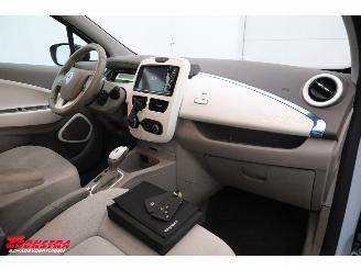 Renault Zoé R240 Zen 22 kWh (incl. Accu) Navi Clima Cruise Camera picture 11