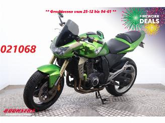 krockskadad bil motor Kawasaki Z 1000 Z 1000 Leo Vince 2004/5