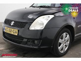 Suzuki Swift 1.3 Shogun 5-DRS Airco Bluetooth 109.026 km! picture 11