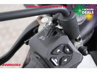 Moto Guzzi  V100 Mandello LED Cruise BY 2023 picture 20