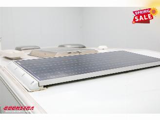 Kabe  Ametist 560 GLE Solar Mover Single Beds picture 25