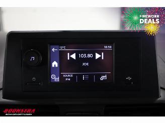 Toyota Proace 1.5 D-4D Cool Leder Airco Cruise AHK 28.431 km! picture 19