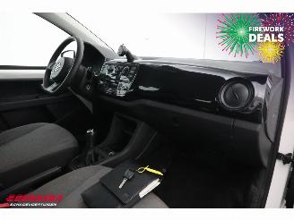Volkswagen Up! 1.0 move up! BlueMotion 5-DRS Airco Cruise PDC picture 11