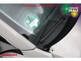 Volkswagen T-Roc 1.0 TSI Goal LED ACC Virtual Clima Camera LRHZ 485 km!! picture 7