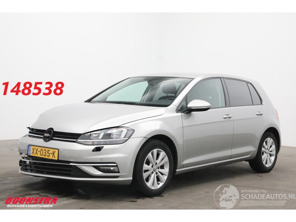 Volkswagen Golf 1.0 TSI DSG Comfortline ACC Clima SHZ PDC