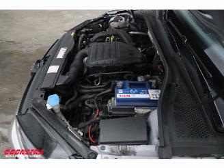 Volkswagen Golf 1.0 TSI DSG Comfortline ACC Clima SHZ PDC. picture 14