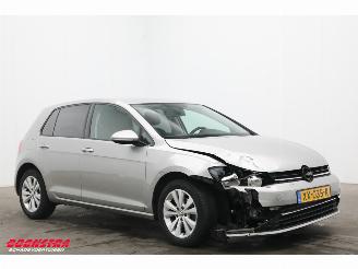 Volkswagen Golf 1.0 TSI DSG Comfortline ACC Clima SHZ PDC. picture 2