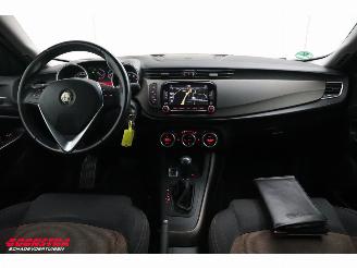 Alfa Romeo Giulietta 1.4 T 170 PK Aut. Distinctive Lusso Navi Clima Cruise PDC AHK picture 11