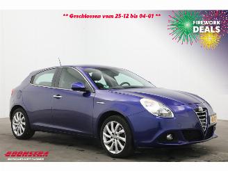 Alfa Romeo Giulietta 1.4 T 170 PK Aut. Distinctive Lusso Navi Clima Cruise PDC AHK picture 2