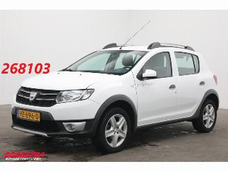 Voiture accidenté Dacia Sandero 0.9 TCe Bi-Fuel SL Stepway Navi Airco Cruise PDC AHK 127.312 km! 2016/1