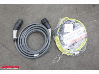 Mini Cooper SE Electric Yours 33 kWh Pano LED HUD H/K Leder SHZ Camera 60.571 km! picture 23