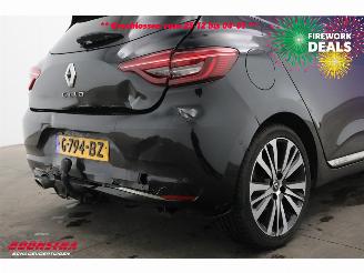 Renault Clio 1.3 TCe Initiale Paris LED 360° Leder Navi Clima SHZ PDC picture 10