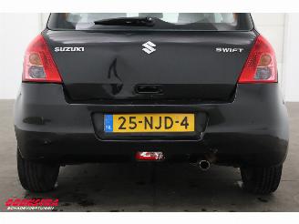Suzuki Swift 1.3 Bandit Eerste Eigenaar! Airco LMV 149.355 km! picture 6