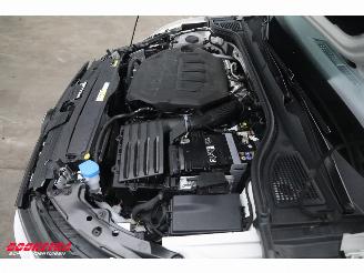 Volkswagen Golf 8.5 GTI 265 PK DSG Matrix ACC HUD H/K AHK Camera LRHZ 12.832 km! picture 10