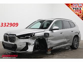 krockskadad bil auto BMW X1 xDrive25e M-Sport Pano LED ACC H/K Leder Camera LRHZ 2025/7