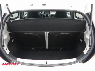 Toyota Aygo 1.0 VVT-i x-play Bluetooth Airco Cruise Camera picture 16