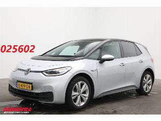 Schadeauto Volkswagen ID.3 Business 58 kWh LED ACC Navi Clima Camera SHZ PDC 2021/12