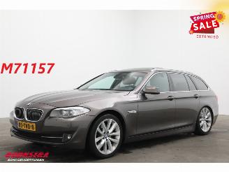 Voiture accidenté BMW 5-serie Touring 530i High Executive Pano Xenon Navi Clima Cruise SHZ PDC 2012/4