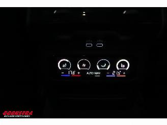 BMW 5-serie Touring 550e M-Sport xDrive Carbon HUD H/K ACC Memory 360° picture 40