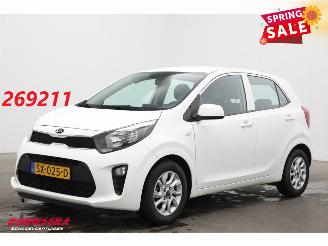 krockskadad bil auto Kia Picanto 1.0 CVVT ComfortPlusLine Navigator Navi Airco Camera 40.778 km! 2018/6